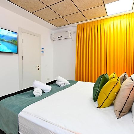 Yalarent Malina Motel In Tiberya Dış mekan fotoğraf
